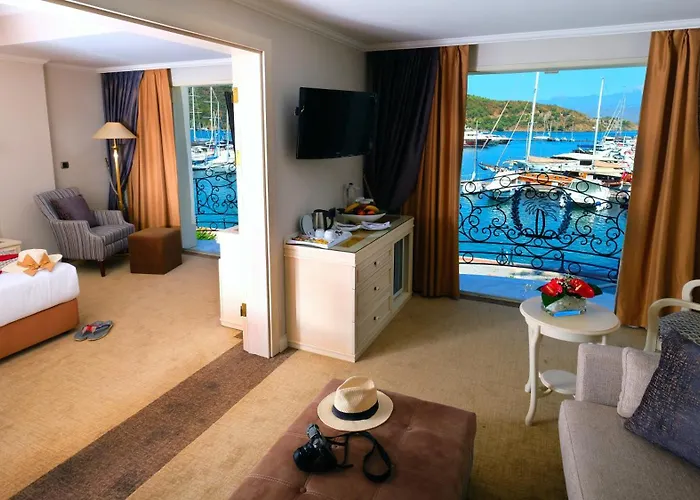 Ece Saray Marina (adults Only)