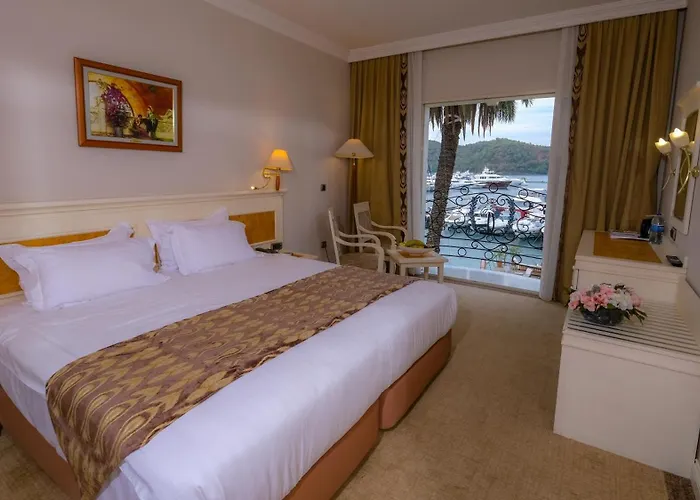 Hotel Ece Saray Marina (adults Only)