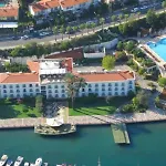호텔 Ece Saray Marina (adults Only) 4*