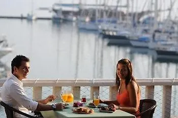 Hotel Ece Saray Marina 4*