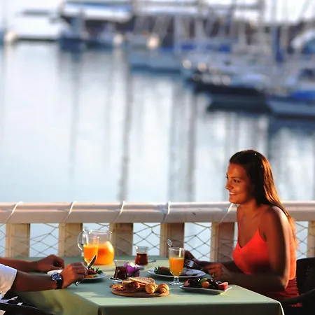 Ece Saray Marina