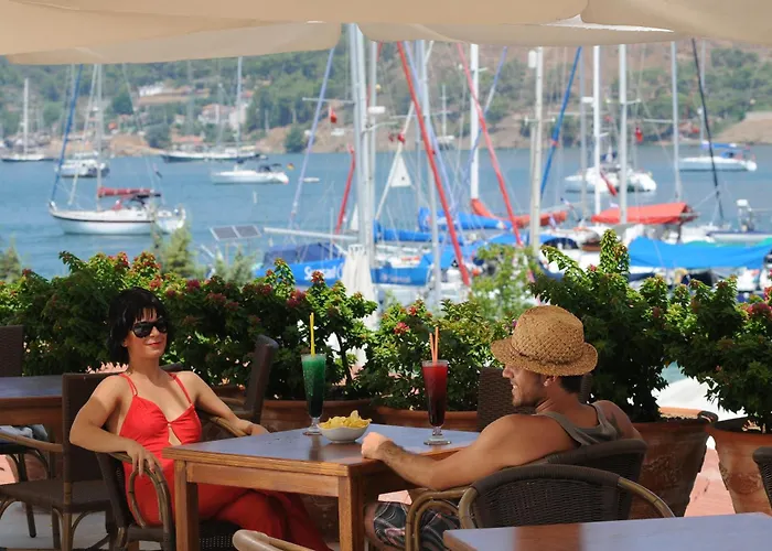 Hotel Ece Saray Marina (adults Only) 4*