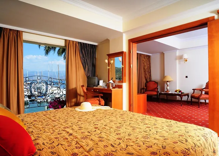 Hotell Ece Saray Marina (adults Only) 4*